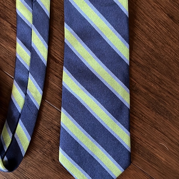 Talbots Kids size L tie - Picture 2 of 4